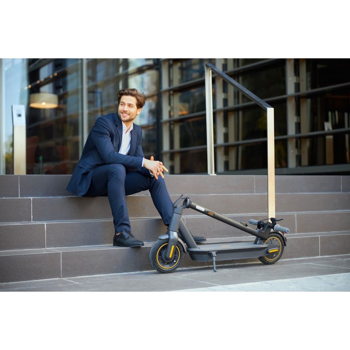 Ninebot by Segway Kickscooter MAX G30E II elektromos roller