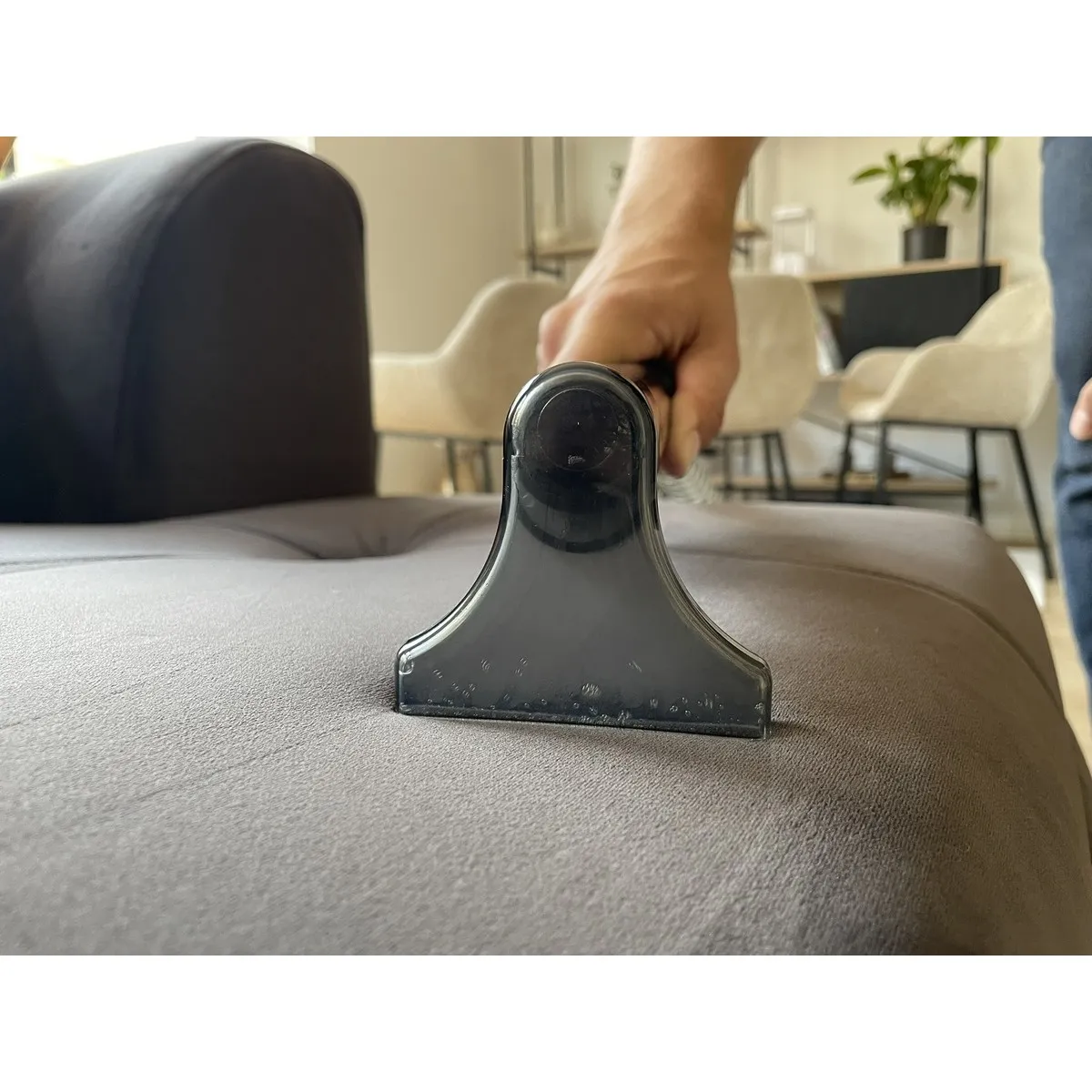 Kárpittisztító és autóülésporszívó AERIUM R1600 Clean Professional Kárpittisztító és autóülésporszívó AERIUM R1600 Clean Professional